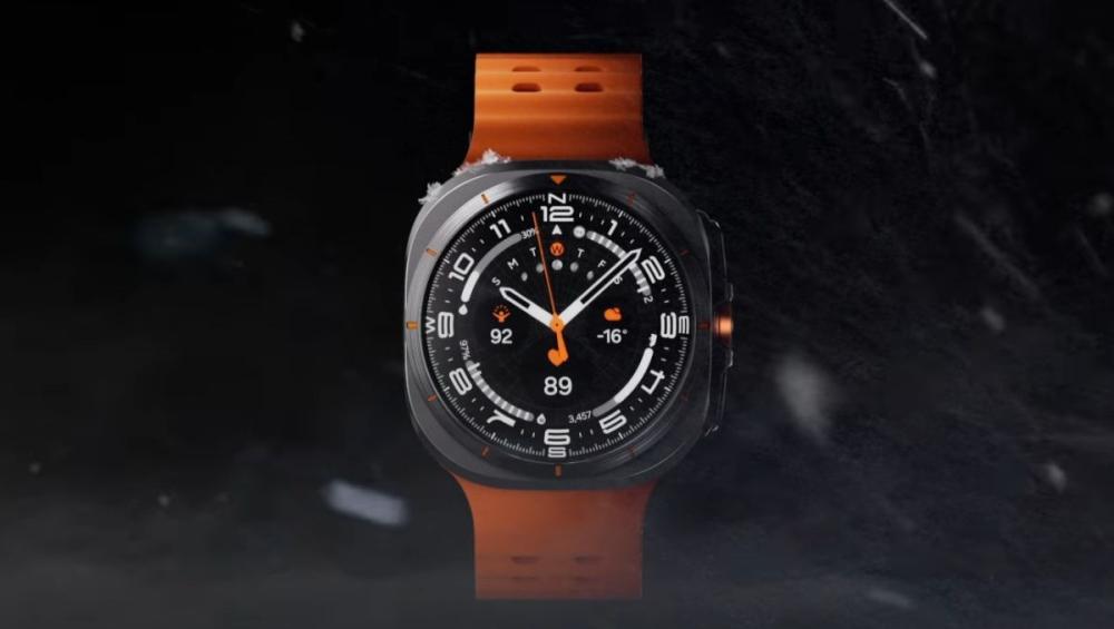 Ceasul Samsung Galaxy Watch Ultra 47mm este rezistent în situațiile extreme.