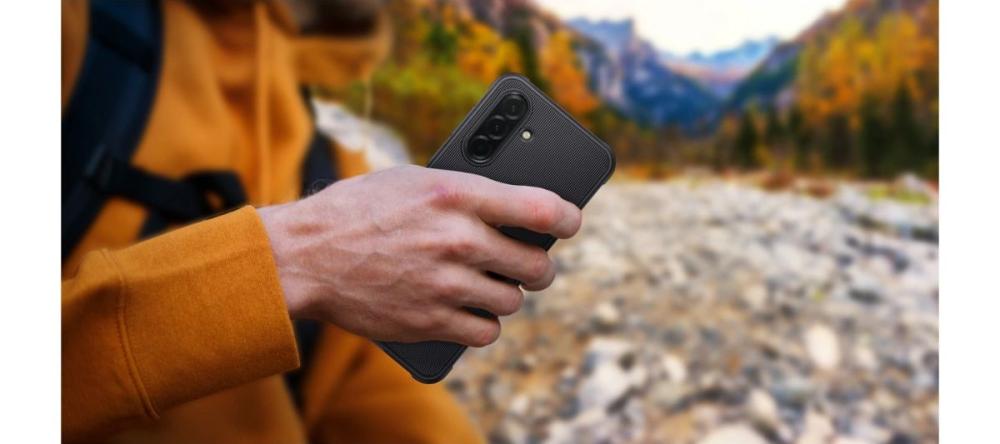 Husa Rugged Samsung Galaxy A36 5G dispune de protecție de nivel militar, ce amortizează șocurile și îl menține în siguranță.