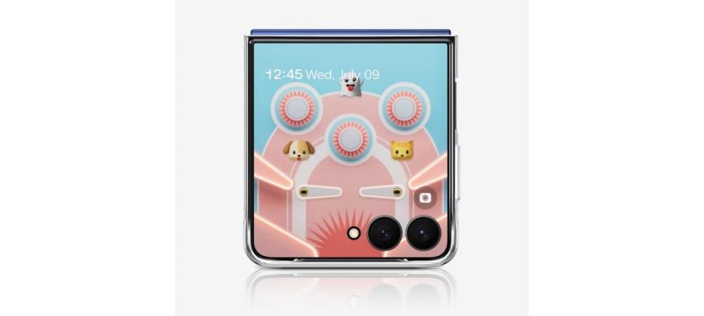 Husa Flipsuit Samsung Galaxy Z Flip7 dispune de FlexWindow, care afisează fotografia preferată pe ecran, doar printr-o selectare. 