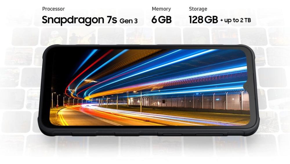 Samsung XCover7 Pro 5G Enterprise Edition are procesorul puternic Snapdragon® 7s Gen 3 și memoria RAM de 6GB.