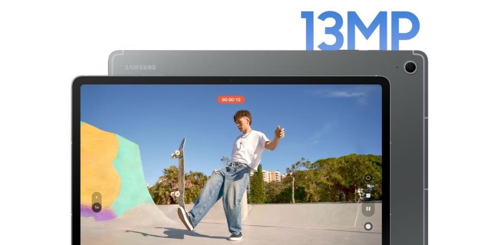 Camera de 13MP îți permite să captezi imagini și videoclipuri clare și detaliate, cu tebleta Samsung Galaxy Tab S10 FE.