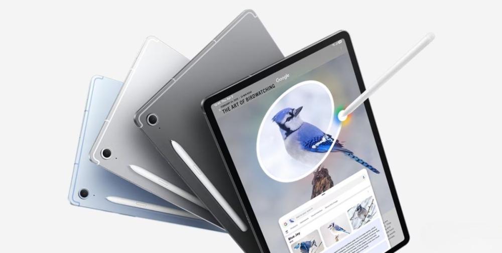 Tableta Galaxy Tab S10 FE+, are un design sofisticat în culorile: Gray sau Silver.