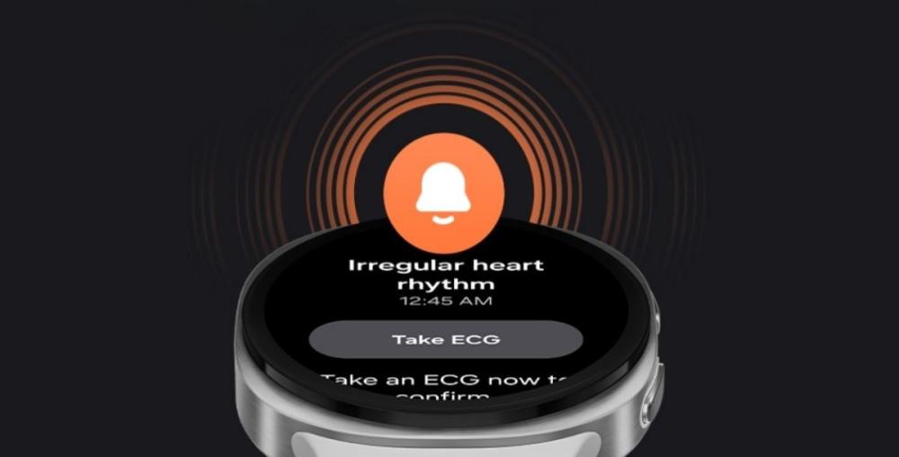Ceasul Samsung Galaxy Watch8 44mm detectează automat neregularitățile cardiace.