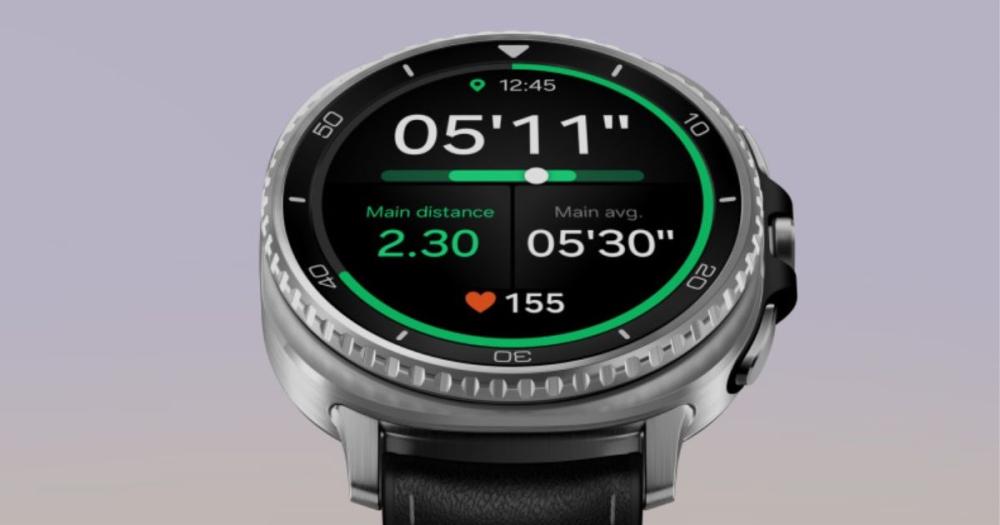 Ceasul Samsung Galaxy Watch8 Classic dispune de display avansat cu o luminozitate de până la 3,000 nits.