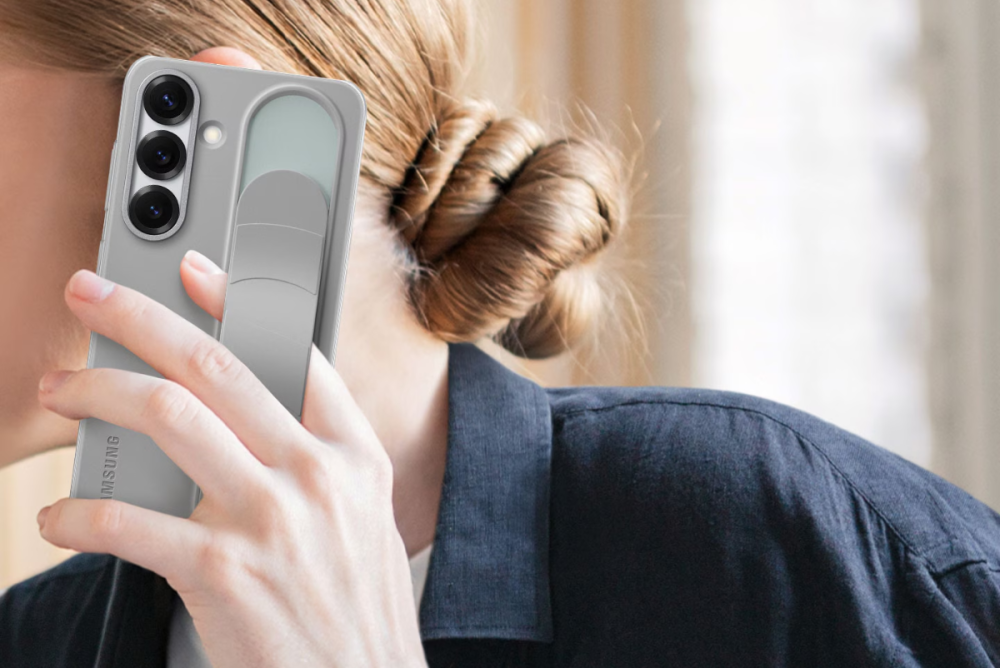 Husa Samsung Standing Grip Galaxy S25 S93, are o textură fină și o paletă de culori sofisticată.
