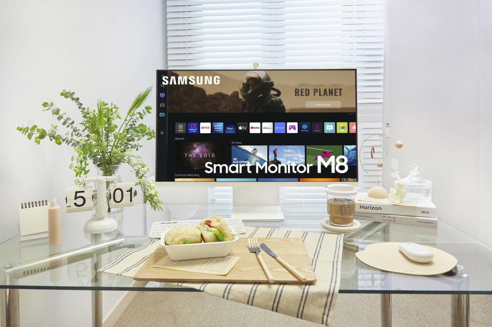 monitor smart Samsung M8 32-Inch 4K UHD
